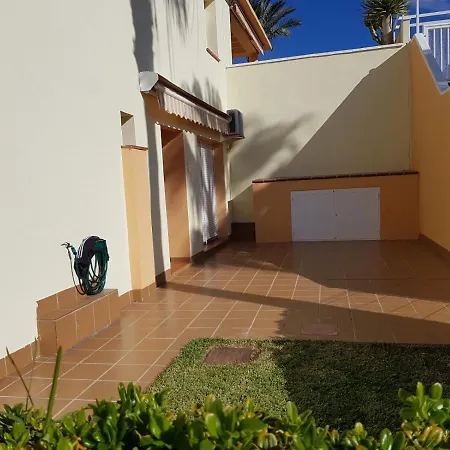 Bahia De Fiona Apartment *
