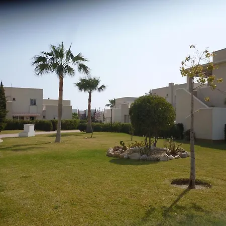 Bahia De Fiona Apartment *